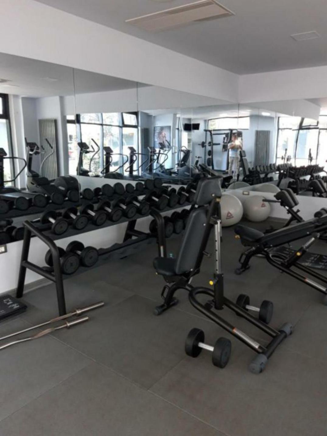 Alezzi Luxury Apartment Spa Resort Piscina Incalzita Sauna Parking Năvodari Esterno foto