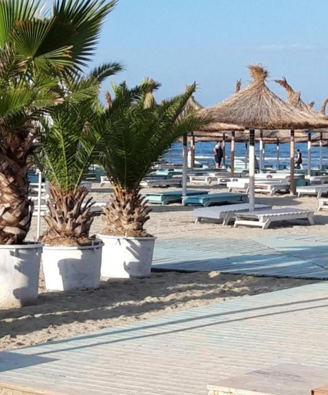 Alezzi Luxury Apartment Spa Resort Piscina Incalzita Sauna Parking Năvodari Esterno foto